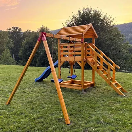 Dom wakacyjny Na Stronie C *